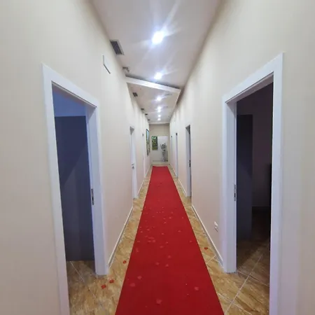 Osmani Hotel 3*